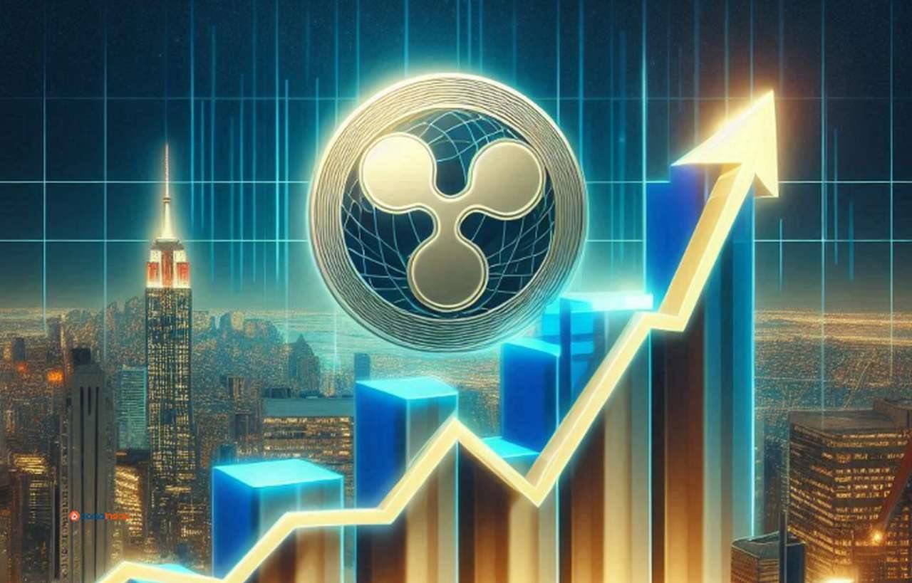 Il logo di XRP al centro su dei grafici a candele verso l'alto accompagnati da una freccia luminosa. Sullo sfondo alcuni grattacieli in lontananza