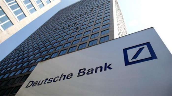 Deutsche Bank ha chiuso il quarto trimestre 2021 con utili sorprendenti