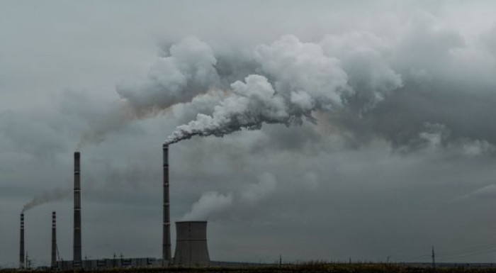 Passo indietro nella lotta al cambiamento climatico, Ue pronta a riattivare alcune centrali a carbone